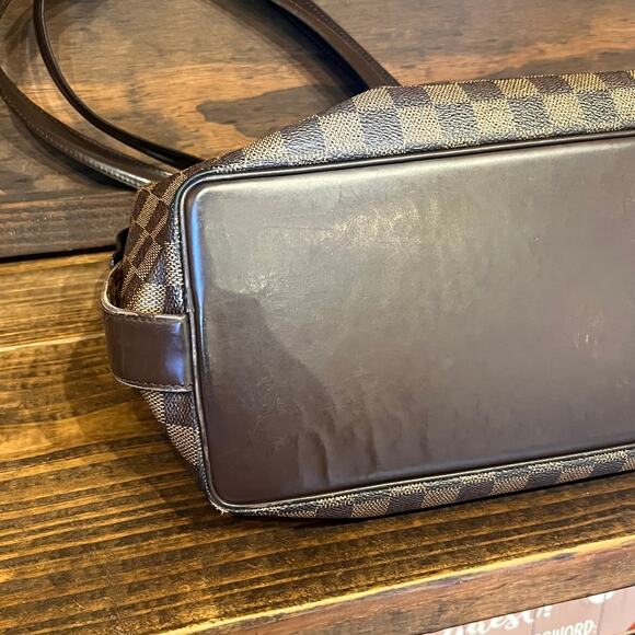 LOUIS VUITTON Damier Ebene Chelsea Tote - Picture 8 of 16